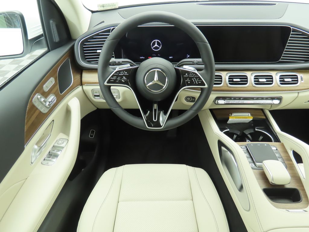 Thumbnail: 2025 Mercedes-Benz GLE - 11