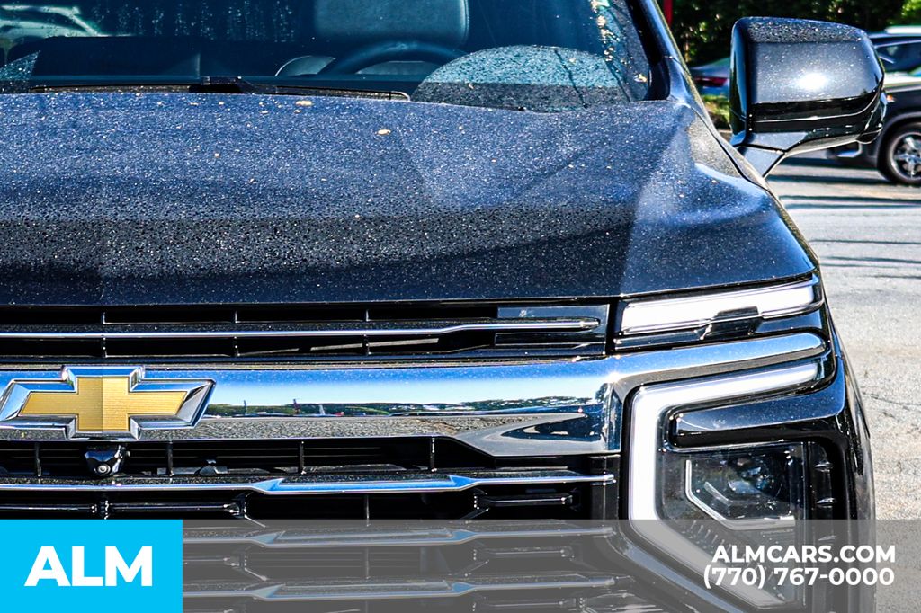 Used 2025 Black Chevrolet LT image 14