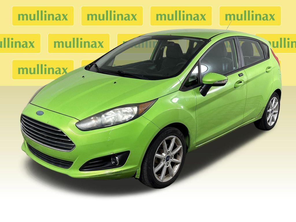 Used 2015 Green Ford SE image 14