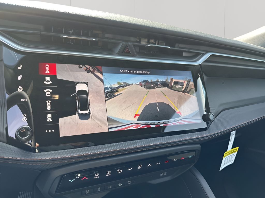 New 2026 White/off-white Jeep Overland image 38