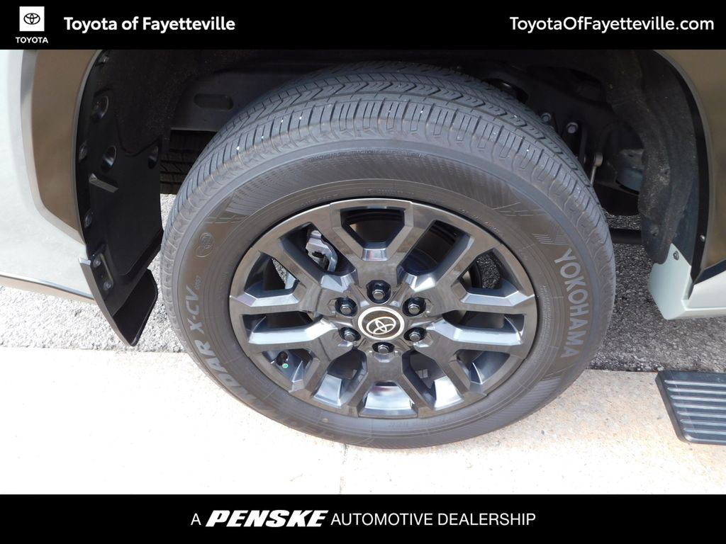 Thumbnail: 2024 Toyota Sequoia - 9