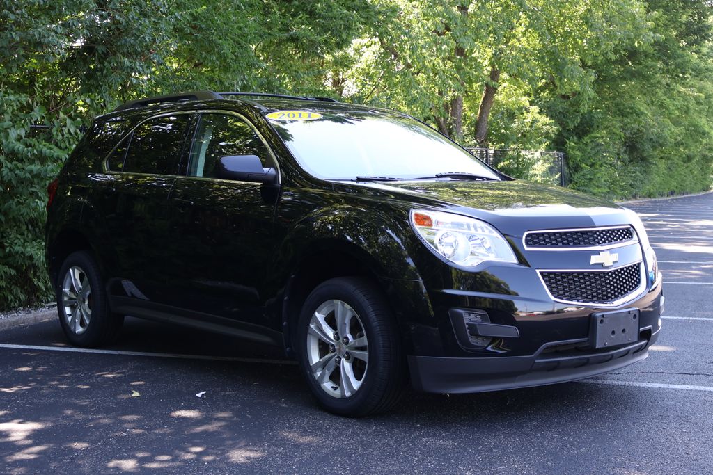 Thumbnail: 2011 Chevrolet Equinox - 10