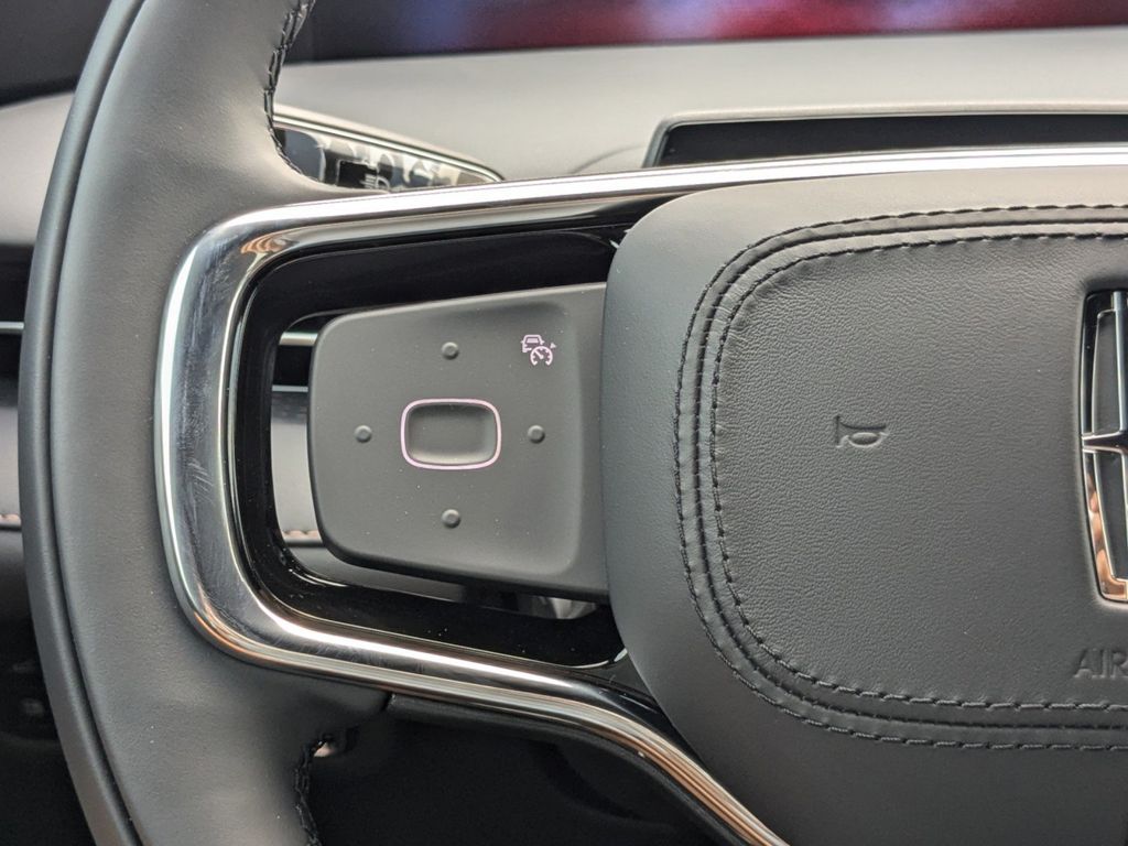 2025 Lincoln Nautilus Hybrid Premiere