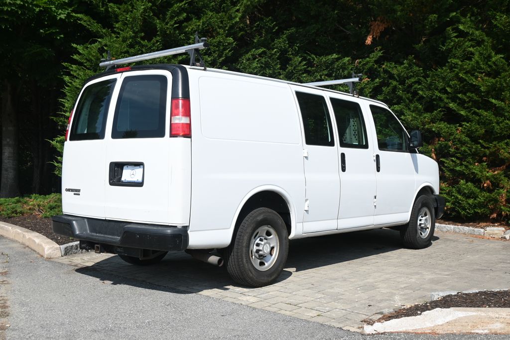 Thumbnail: 2016 Chevrolet Express - 7