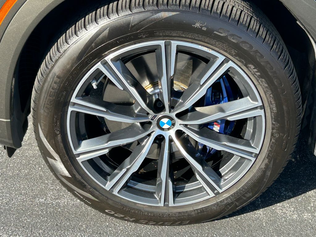 2023 BMW X6 xDrive40i 9