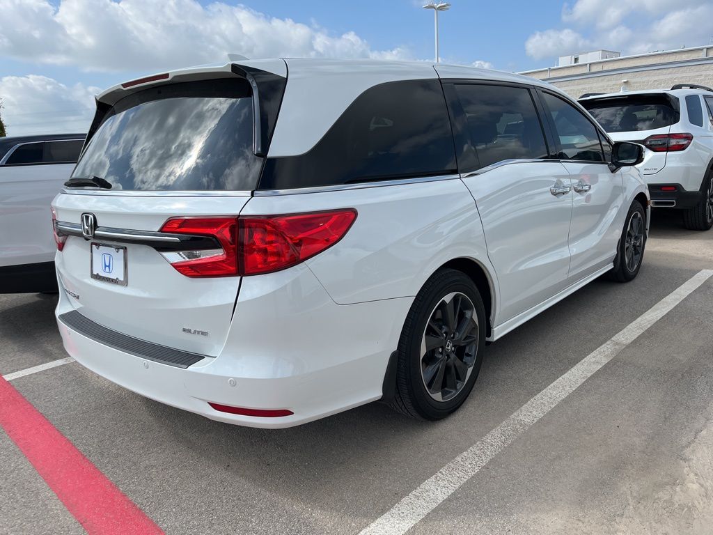 Thumbnail: 2023 Honda Odyssey - 3