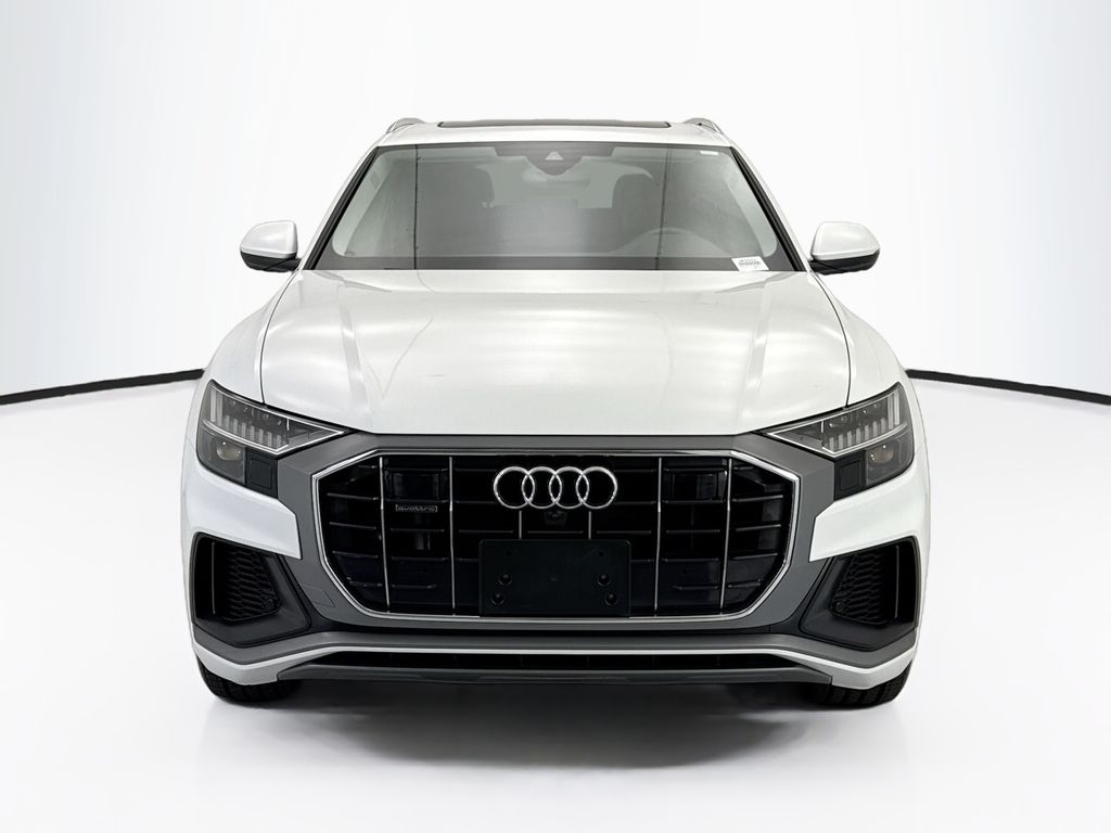 Thumbnail: 2023 Audi Q8 - 2