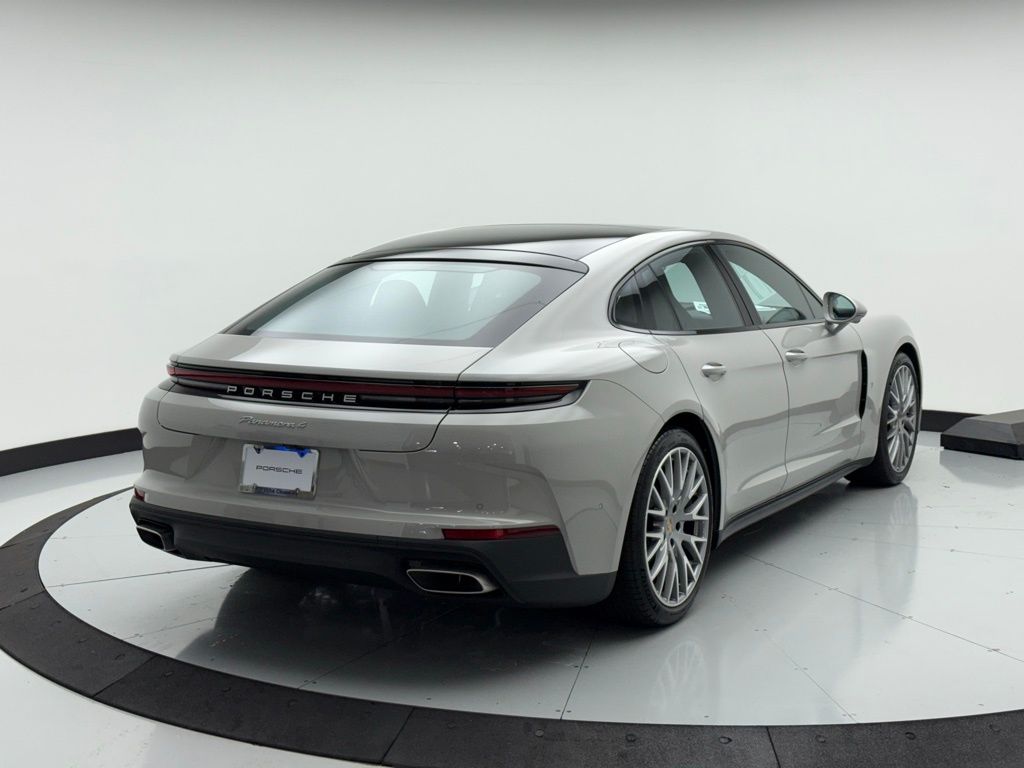 Thumbnail: 2025 Porsche Panamera - 9