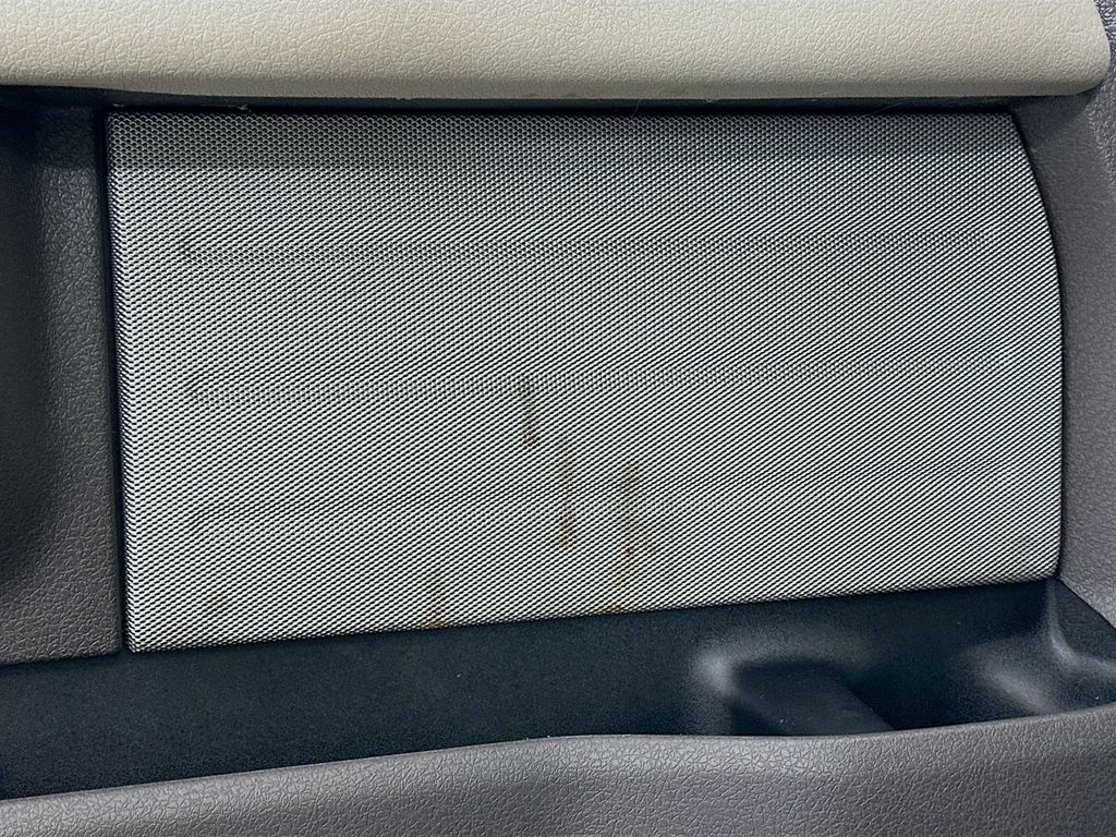 Thumbnail: 2010 Ford F-150 - 17