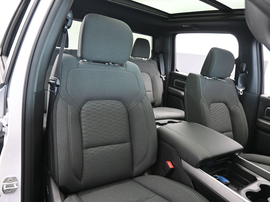 New 2026 Bright White Clearcoat Ram Big Horn/Lone Star image 46