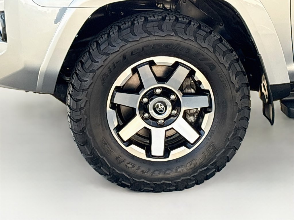 Thumbnail: 2023 Toyota 4Runner - 29