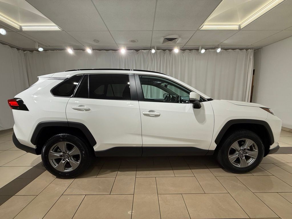 Thumbnail: 2025 Toyota RAV4 - 6