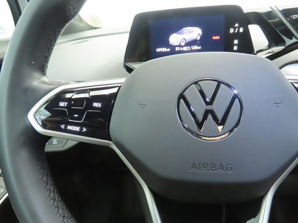 Thumbnail: 2022 Volkswagen ID.4 - 11