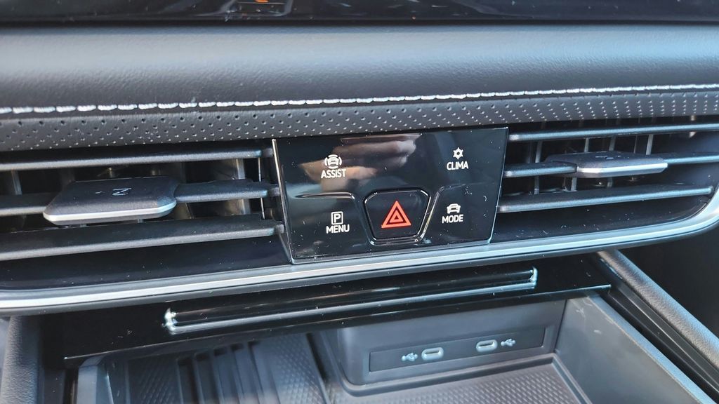 2026 Volkswagen Atlas Cross Sport