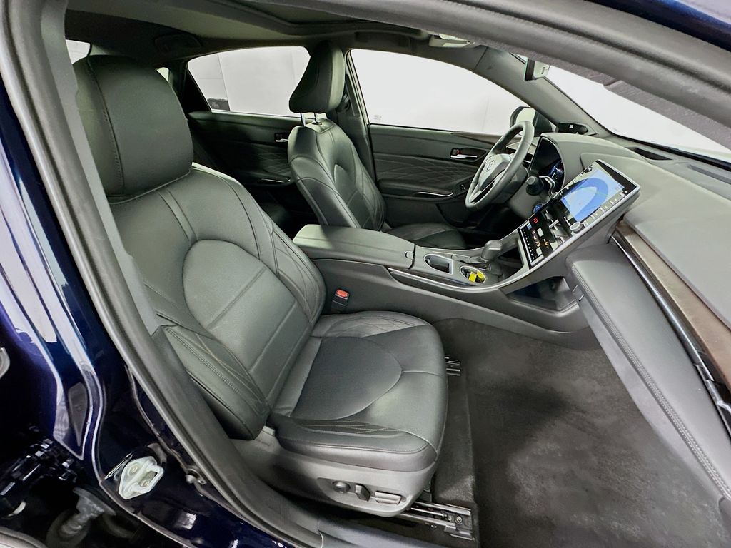 Thumbnail: 2021 Toyota Avalon - 29