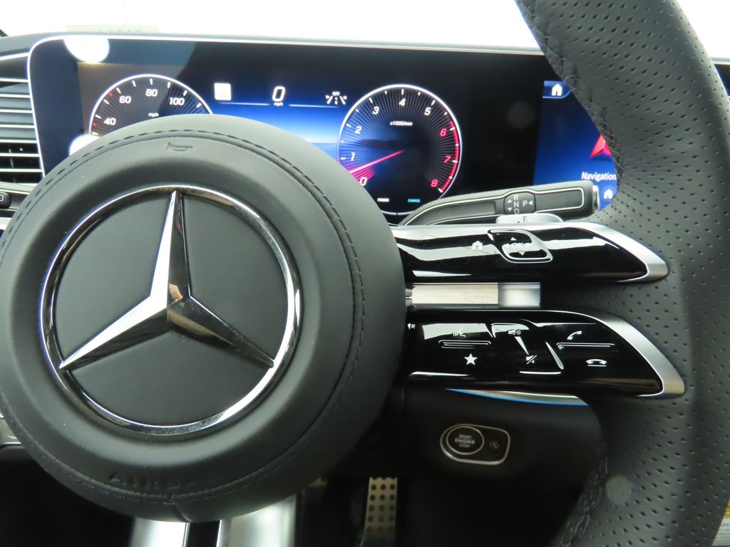 2025 Mercedes-Benz GLS 450 4MATIC 13