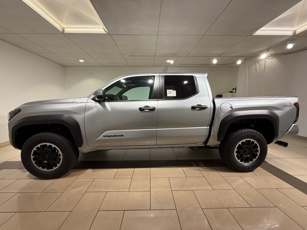 Thumbnail: 2025 Toyota Tacoma - 2