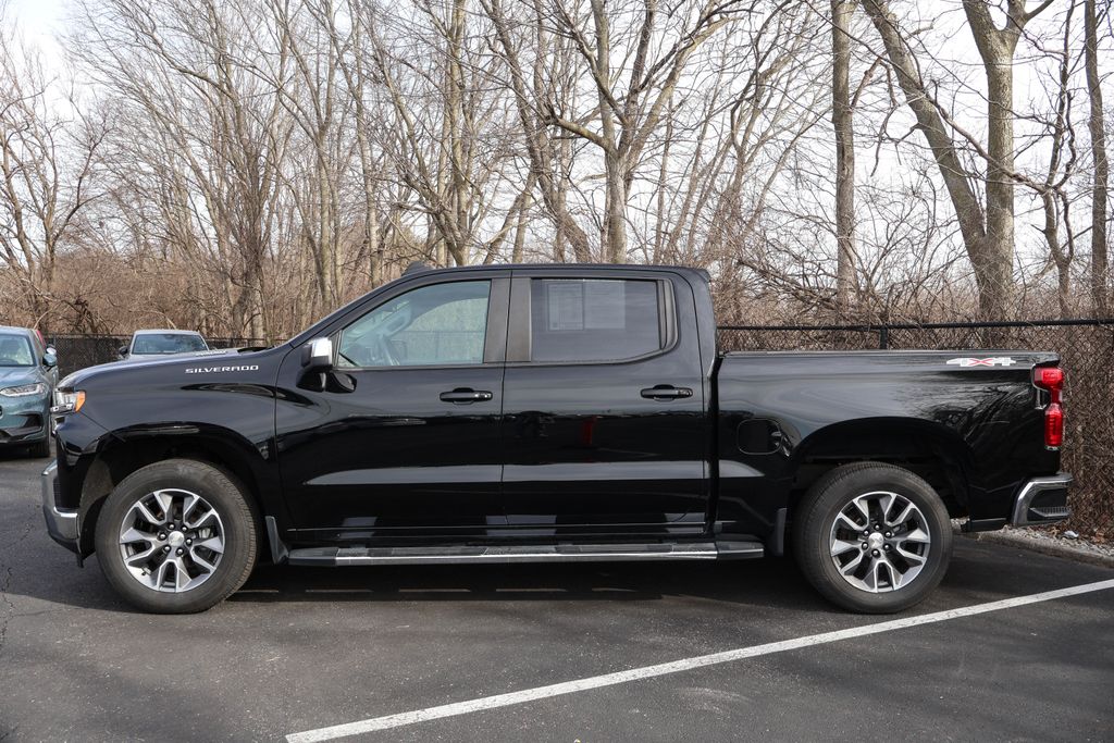 2021 Chevrolet Silverado 1500 LT 4