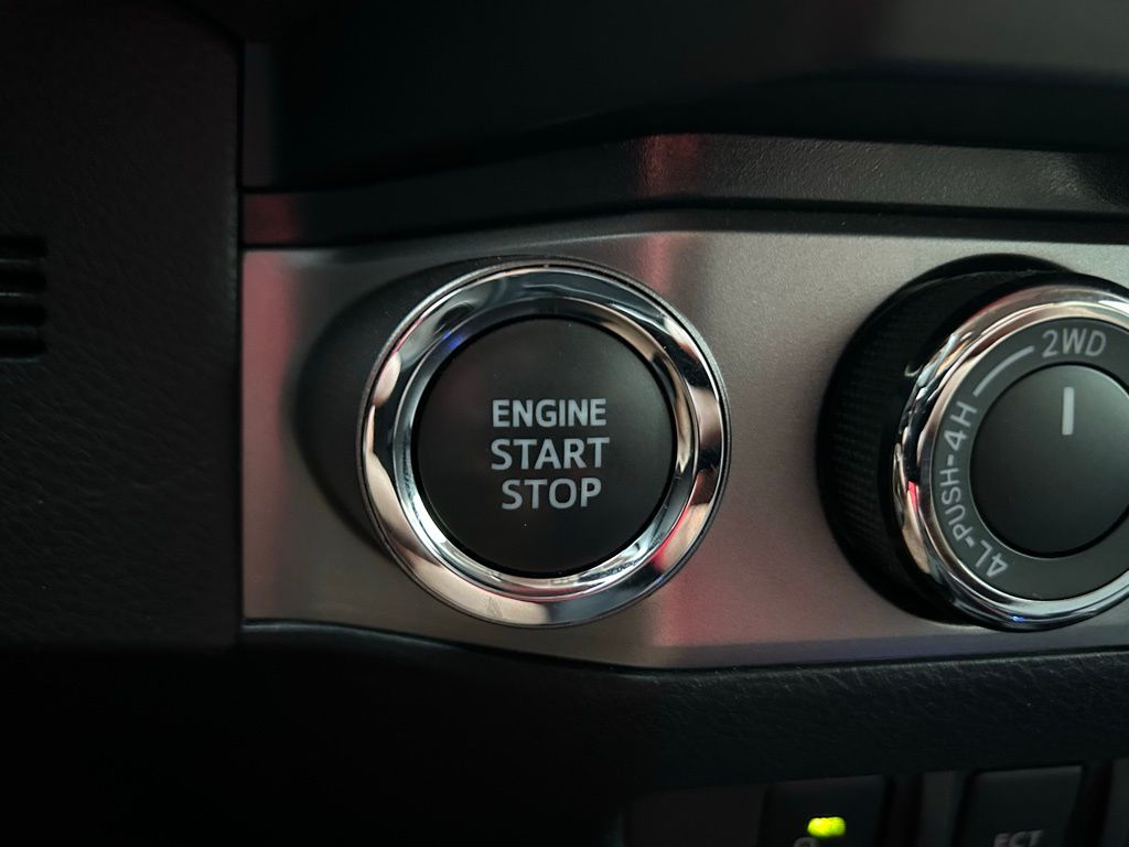 2023 Toyota Tacoma SR5 29