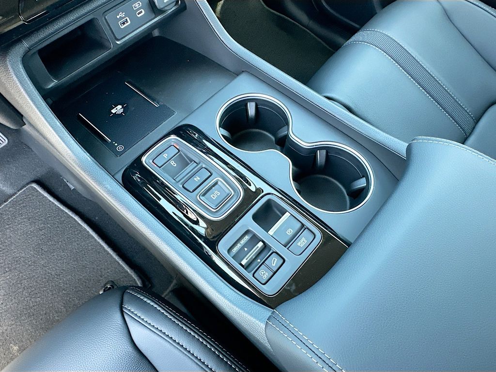 Thumbnail: 2025 Honda Pilot - 15