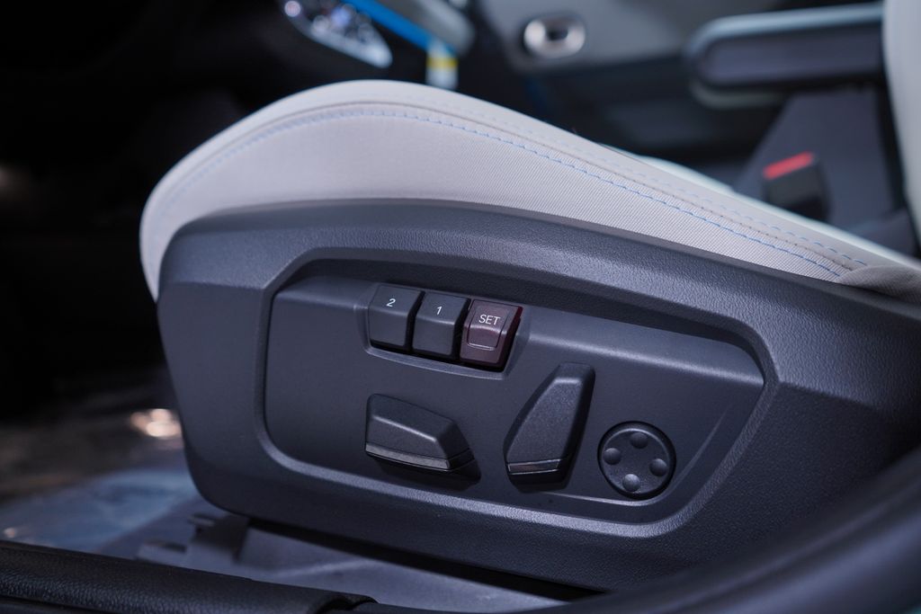 Thumbnail: 2026 MINI Cooper - 15