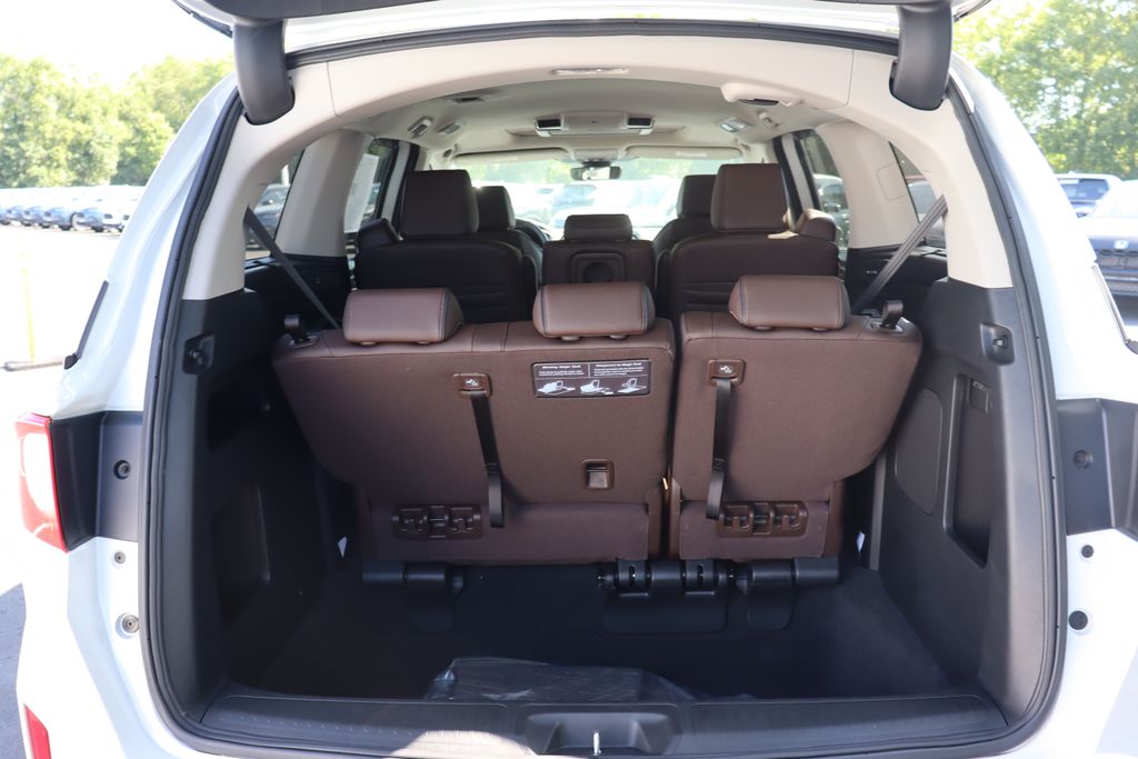 Thumbnail: 2025 Honda Odyssey - 12