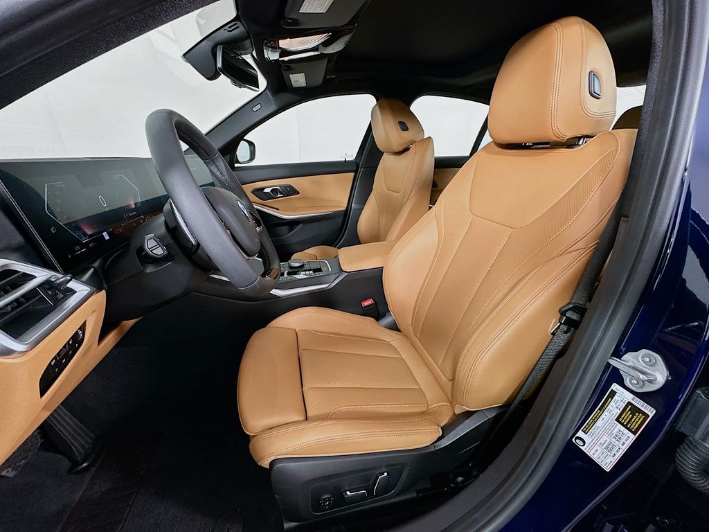 Thumbnail: 2025 BMW 3 Series - 21