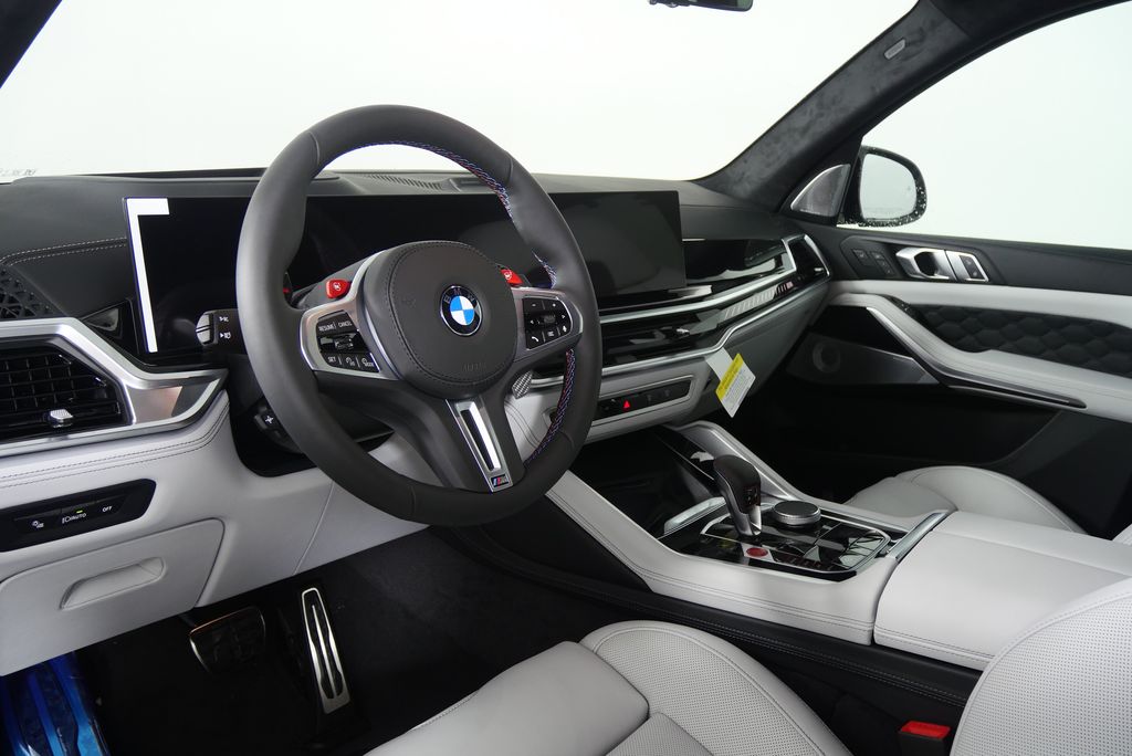 Thumbnail: 2026 BMW X5 - 13