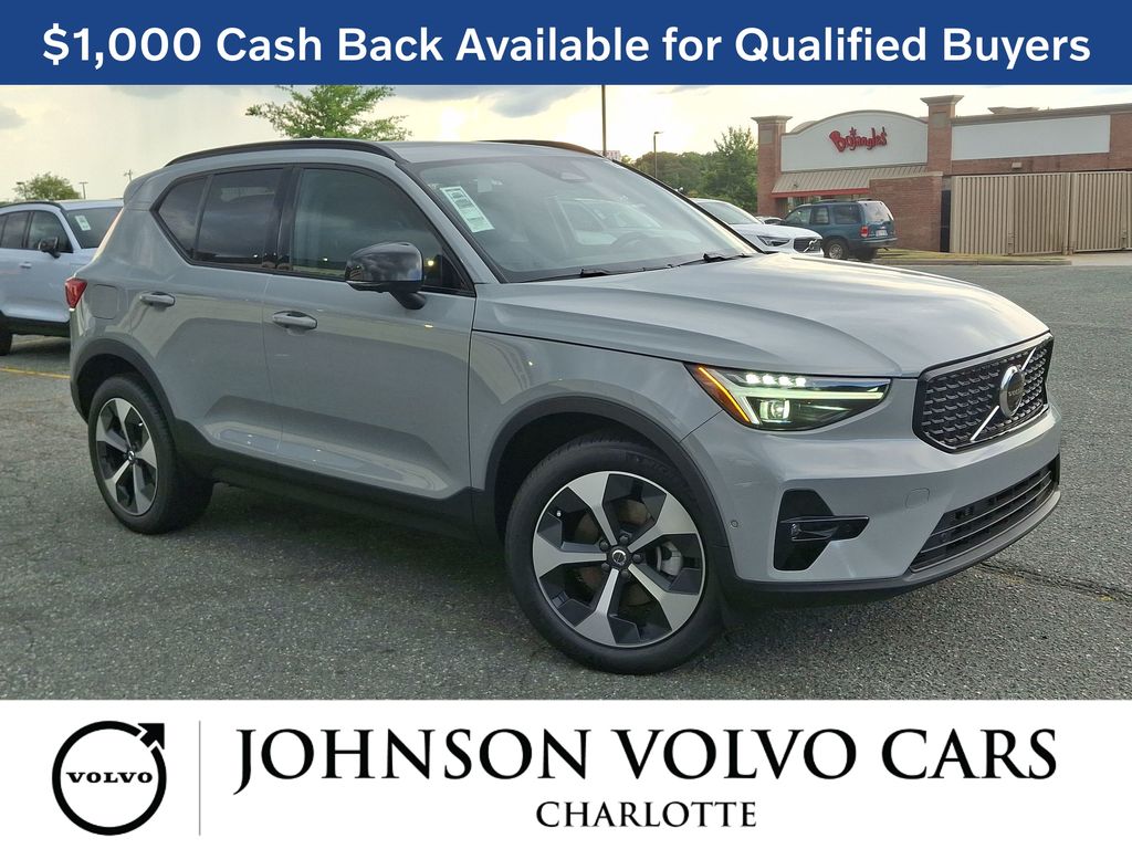 Gray Metallic 2026 Volvo XC40 B5 Plus AWD SUV / Crossover All-Wheel Drive Automatic
