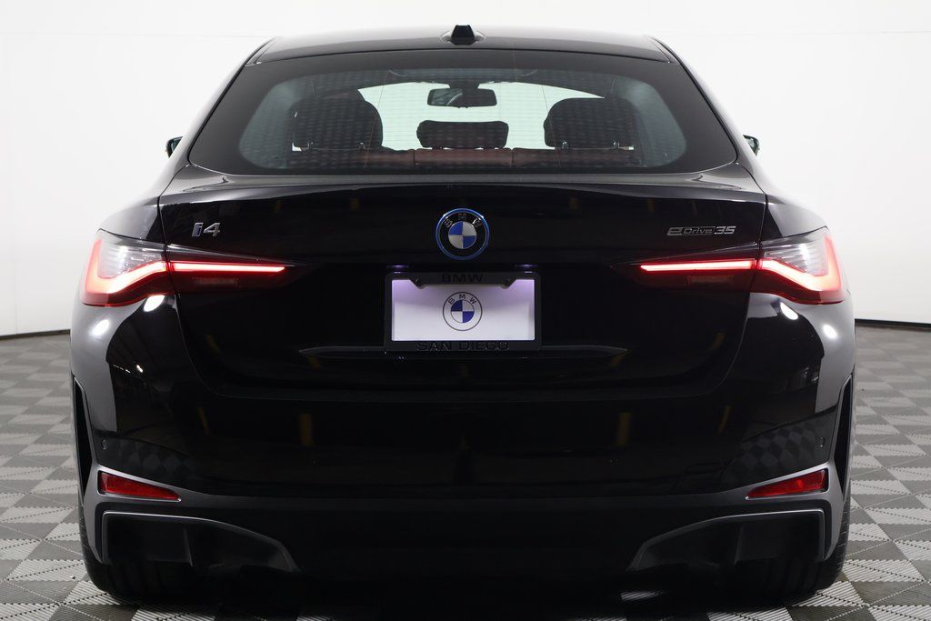 Thumbnail: 2023 BMW i4 - 5