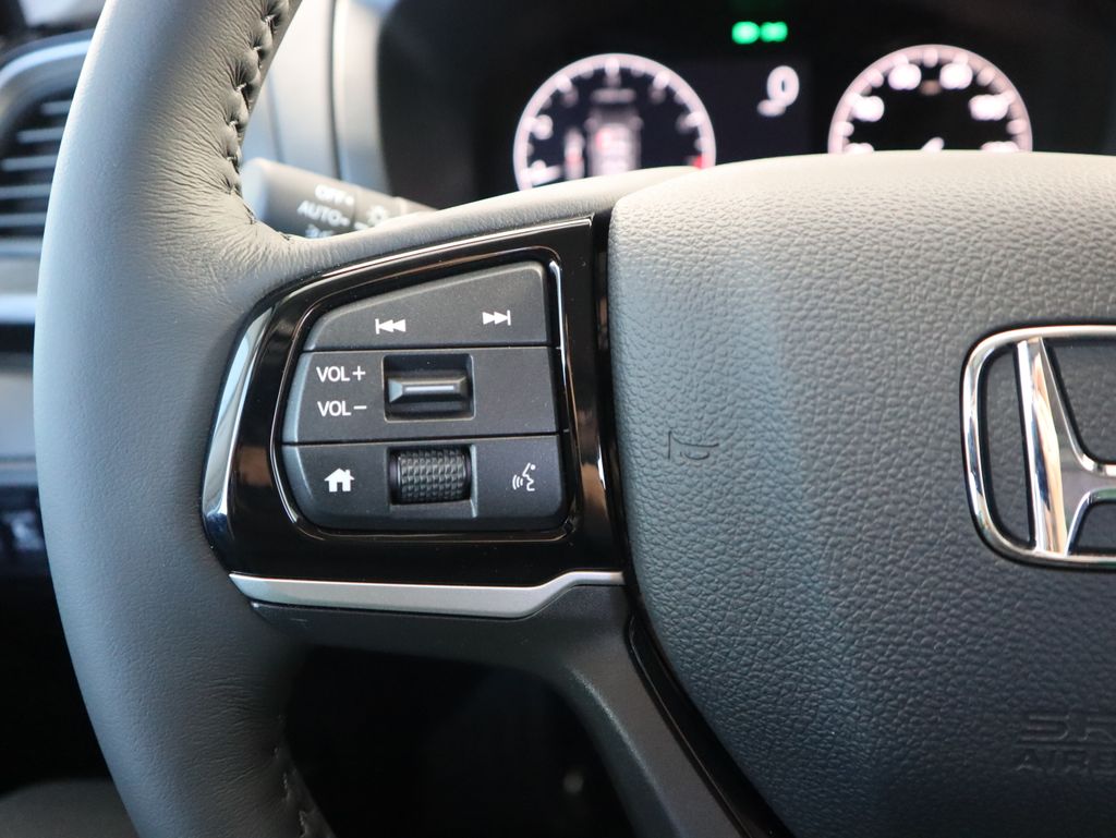 Thumbnail: 2026 Honda Odyssey - 11