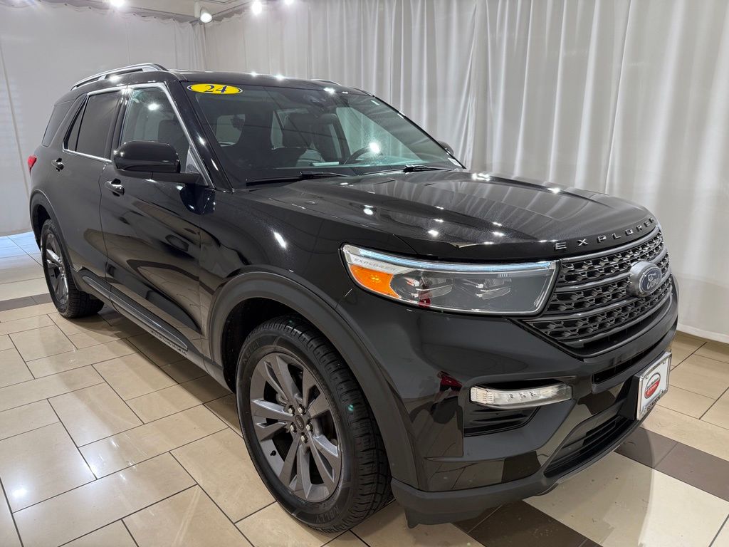 Thumbnail: 2024 Ford Explorer - 7