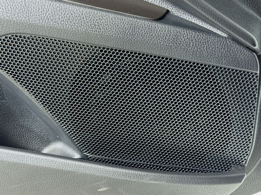 Thumbnail: 2022 Toyota Camry - 19