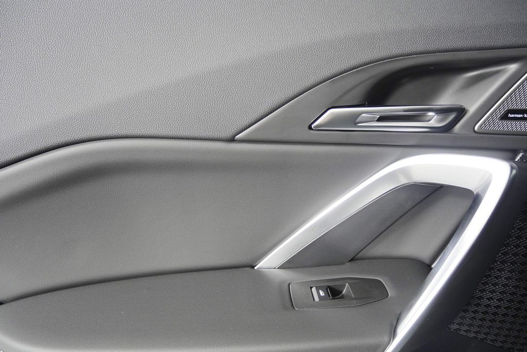 Thumbnail: 2026 BMW X1 - 14