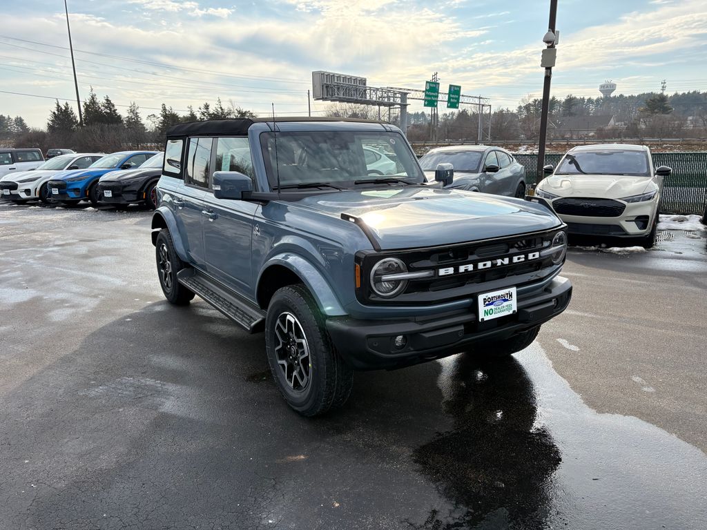 Blue (Azure Gray Metallic) 2025 Ford Bronco Outer Banks 4-Door 4WD SUV / Crossover Four-Wheel Drive Automatic