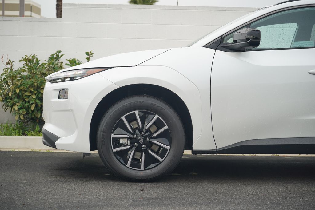 Thumbnail: 2026 Subaru Solterra - 2