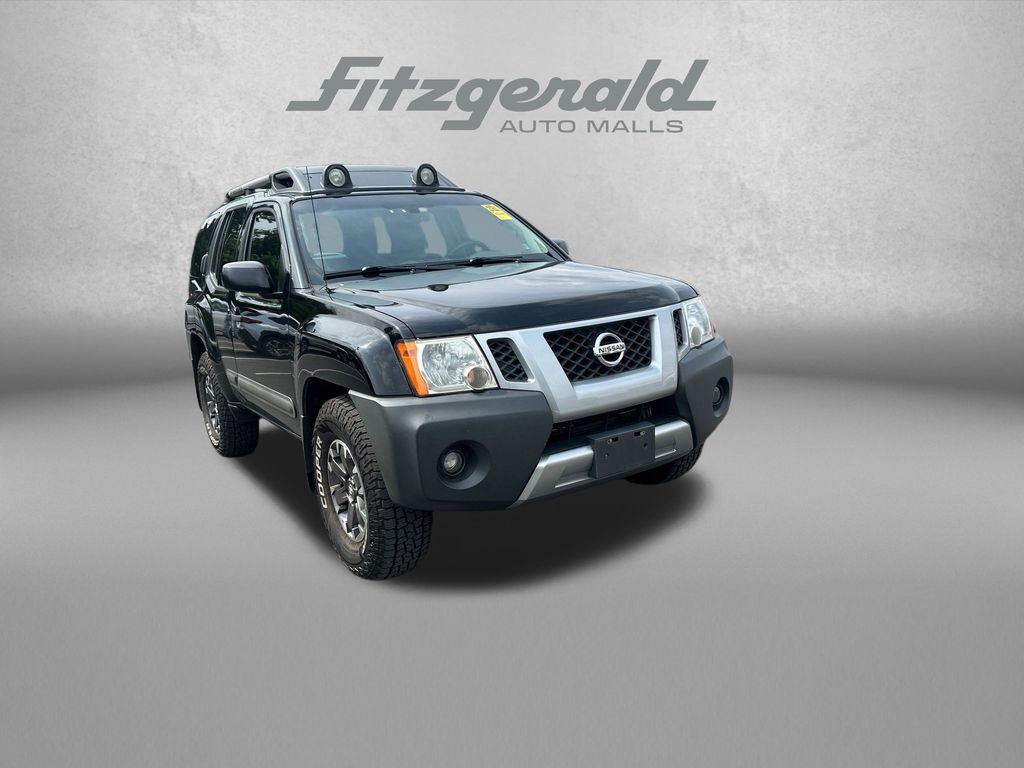 Super Black 2014 Nissan Xterra SUV / Crossover 5-Speed Automatic