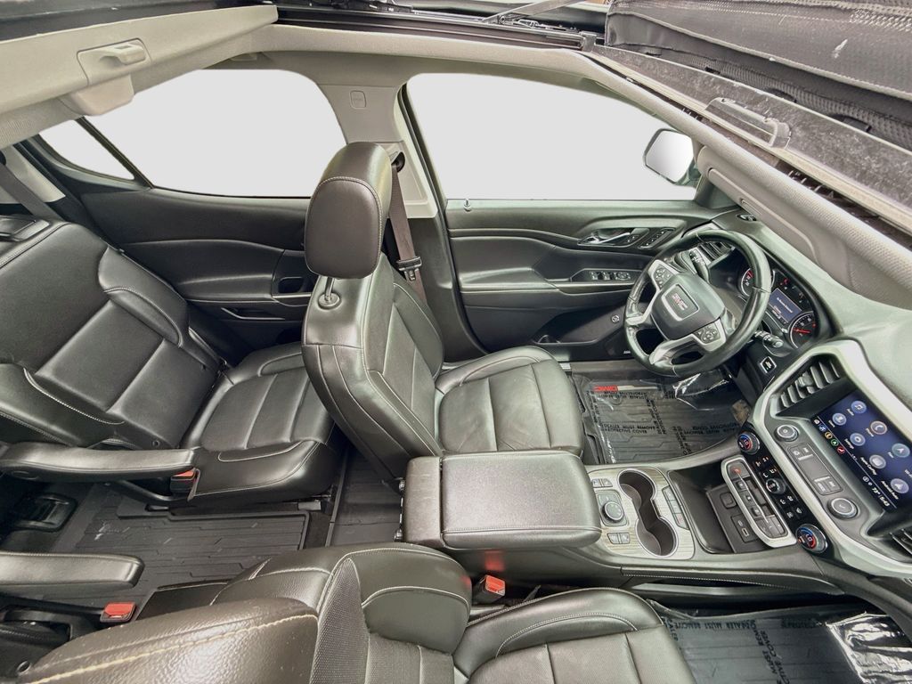 2023 GMC Acadia SLT Silver at Bayway Cadillac Southwest