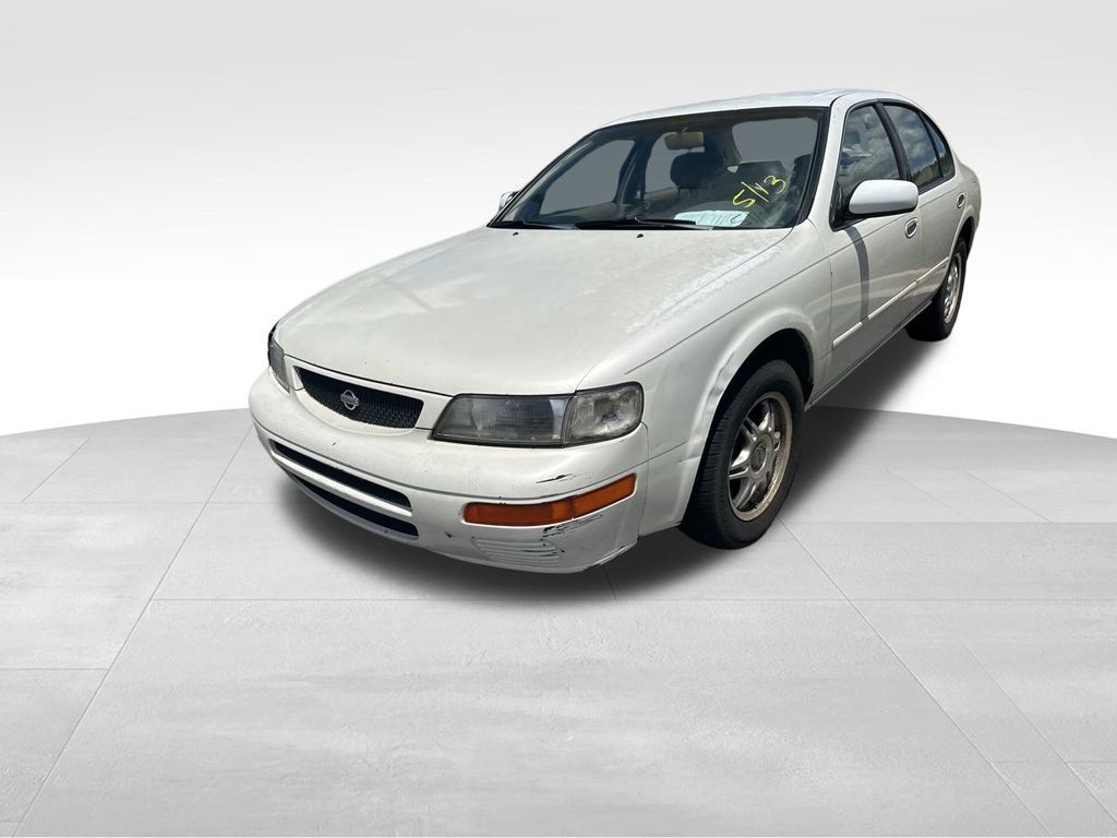 1995 Nissan Maxima GLE FWD Sedan