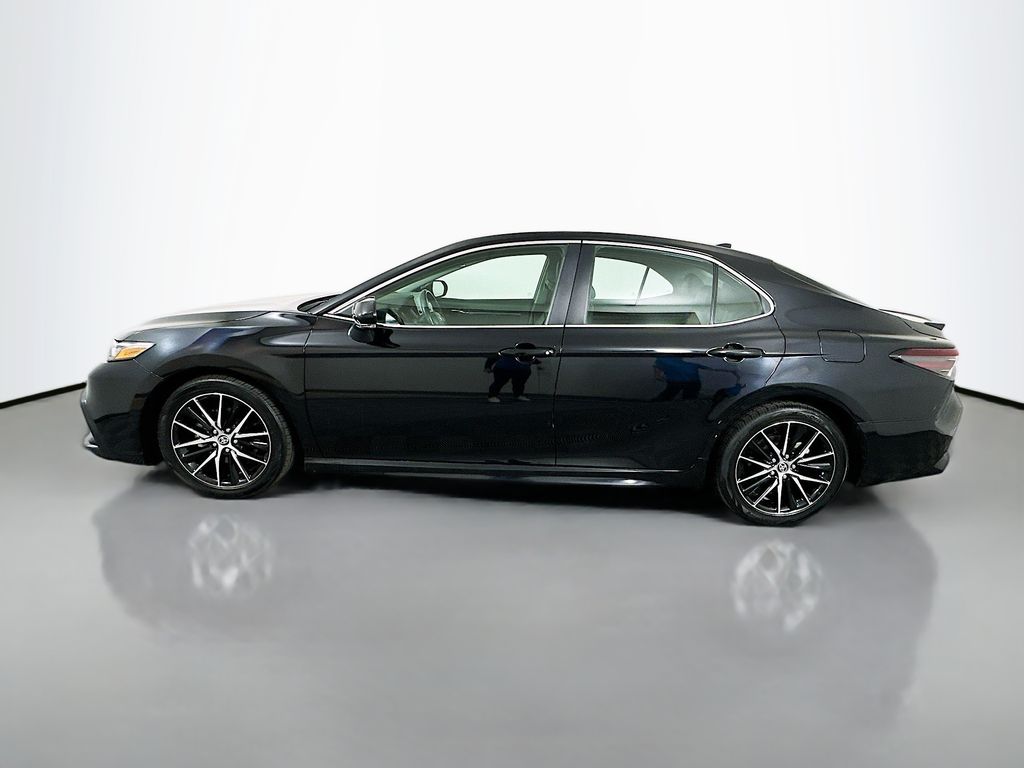 Thumbnail: 2024 Toyota Camry - 8