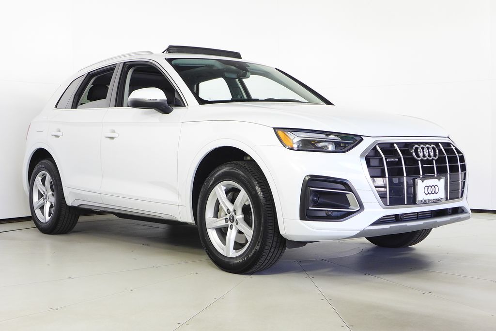 Thumbnail: 2023 Audi Q5 - 4