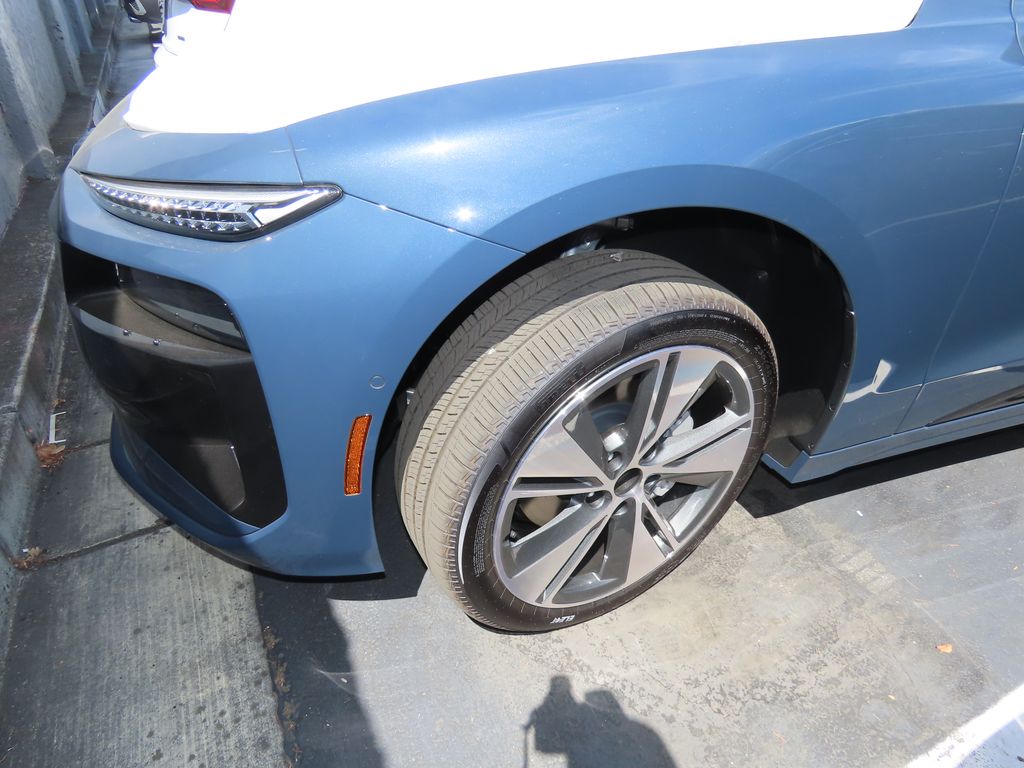 Thumbnail: 2025 Audi A6 - 2
