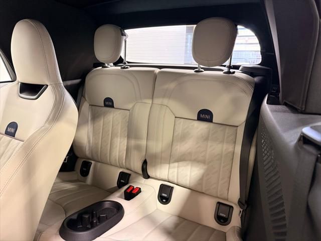 Thumbnail: 2026 MINI Cooper - 18