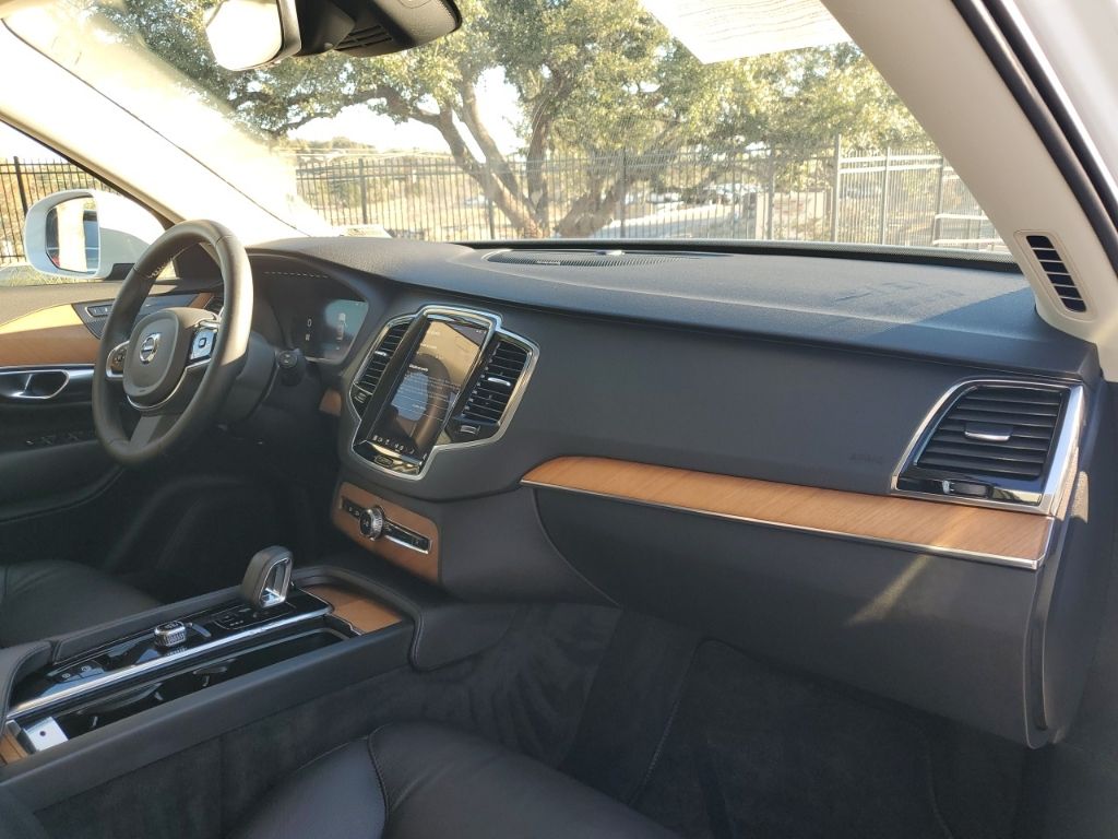 Used Car 2024 Volvo Xc90  B6 Plus Bright Theme 6-seater For Sale Under $50,000 In Austin, Texas