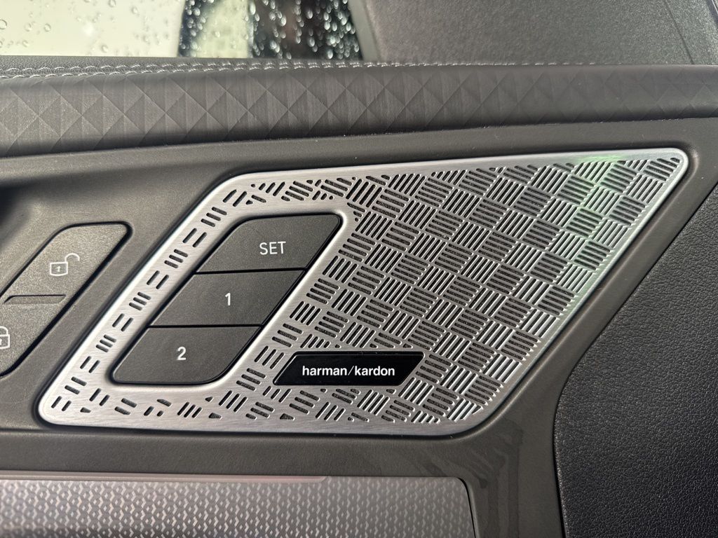 Thumbnail: 2025 BMW X2 - 22