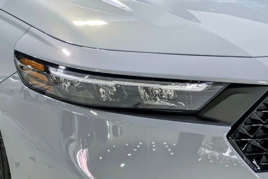 New 2026 Urban Gray Pearl Honda Sport-L image 28