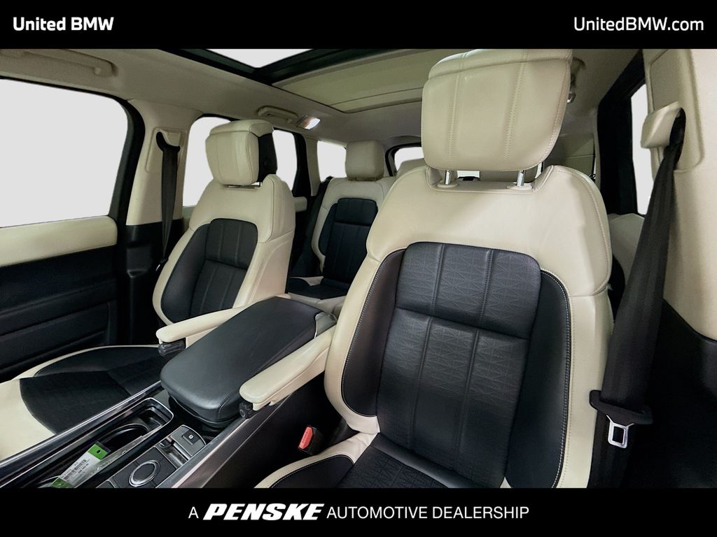 Thumbnail: 2019 Land Rover Range Rover Sport - 5