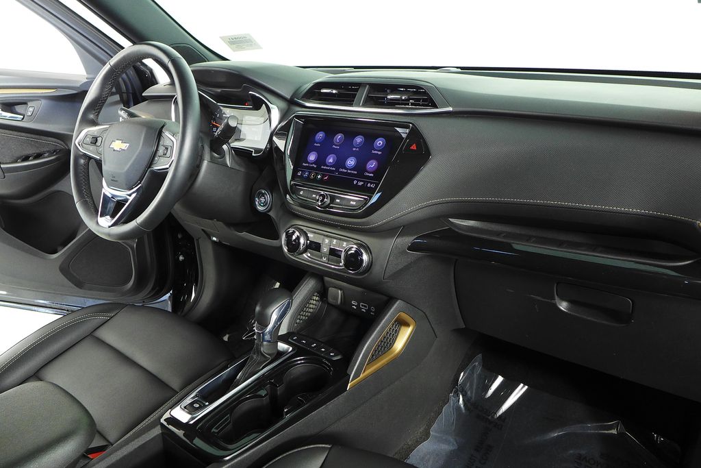 Thumbnail: 2023 Chevrolet TrailBlazer - 13