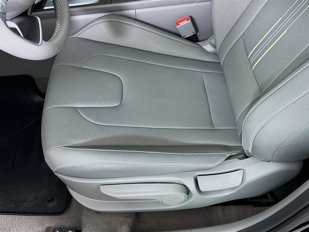 Thumbnail: 2026 Hyundai Elantra - 19