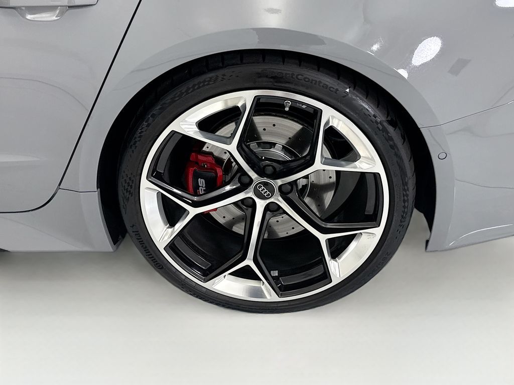 Thumbnail: 2026 Audi RS 7 - 30